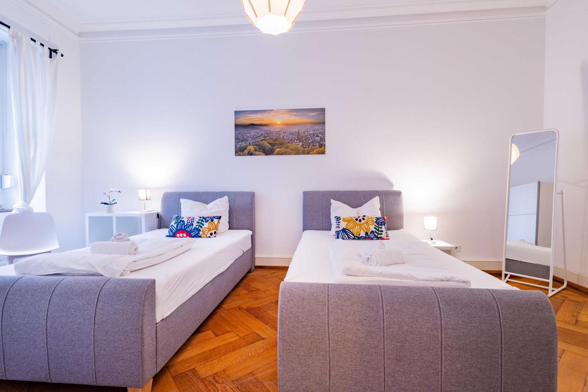 Stayinn "Heart Of The City" Suite Friburgo in Brisgovia Esterno foto